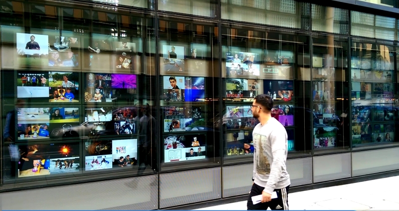 
LiveSpace digital signage video wall at YouTube Space, London
